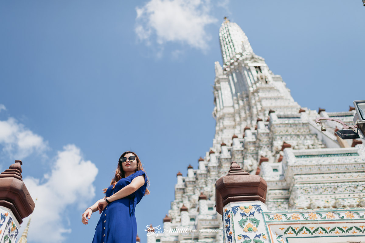Wat Pho and Wat Arun Couple Photo with Tiara วัดอรุณราชวรารามราชวรมหาวิหาร และวัดพระเชตุพนวิมลมังคลาราม หรือวัดโพธิ์ 