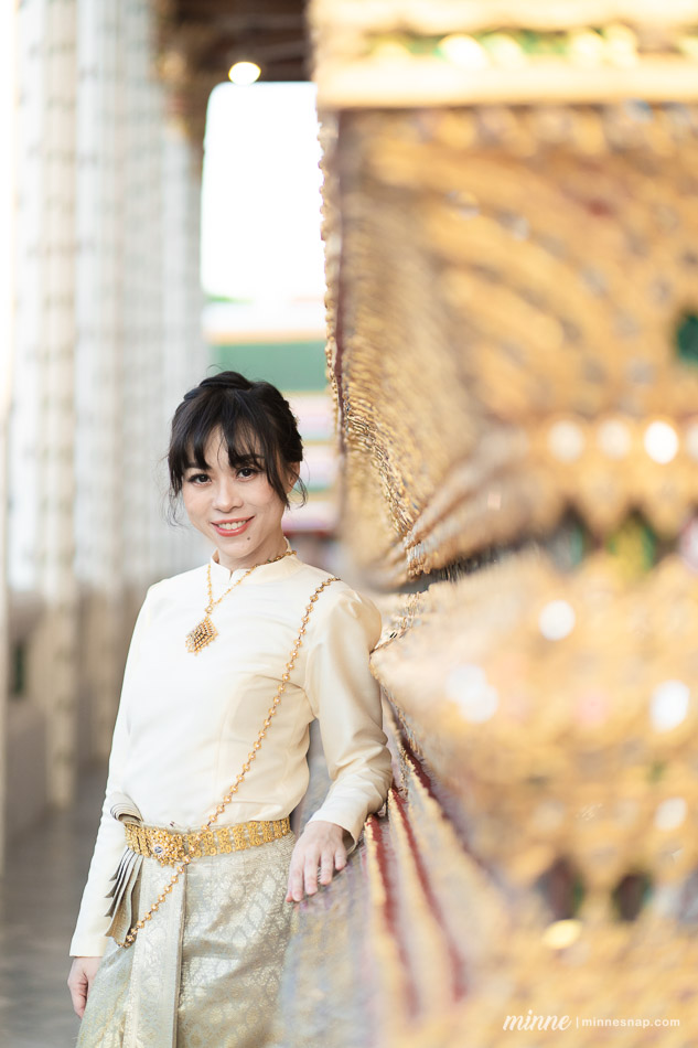 Thai Costume Traditional Thai clothing at Wat Arun