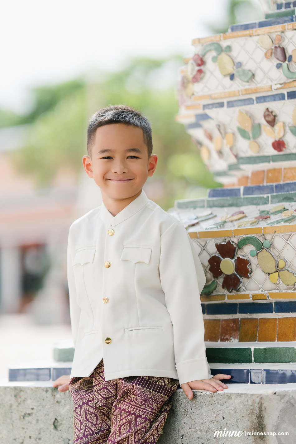 wat pho family photoshoot mamaew toshi ren 3