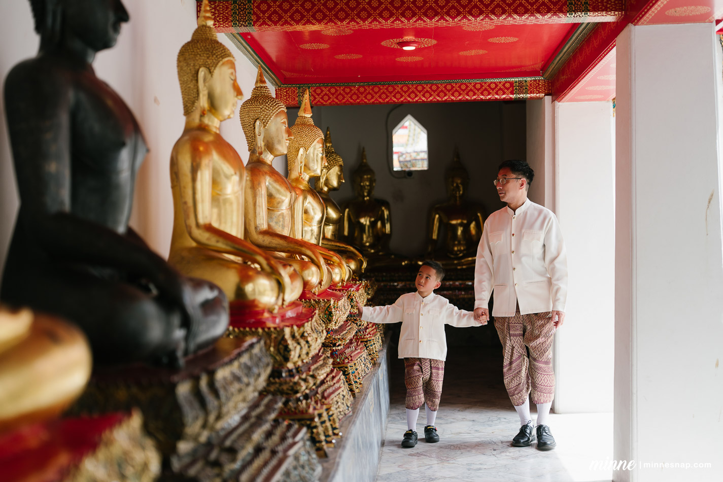wat pho family photoshoot mamaew toshi ren 62