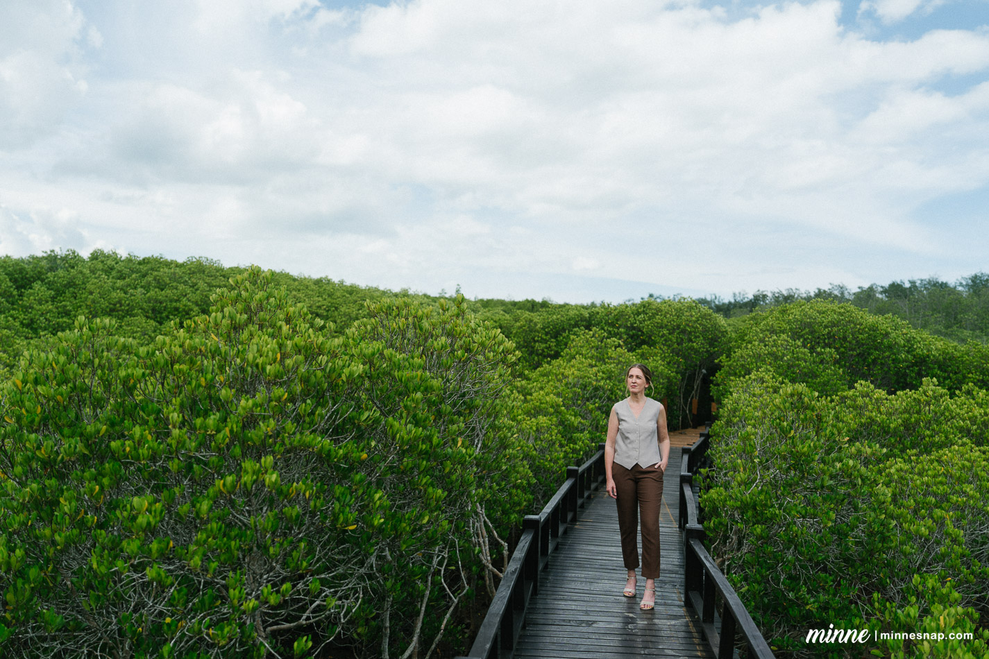 evelien solo portrait photoshoot pranburi sai noi beach 49