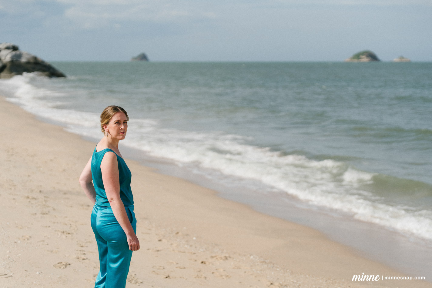 evelien solo portrait photoshoot pranburi sai noi beach 95