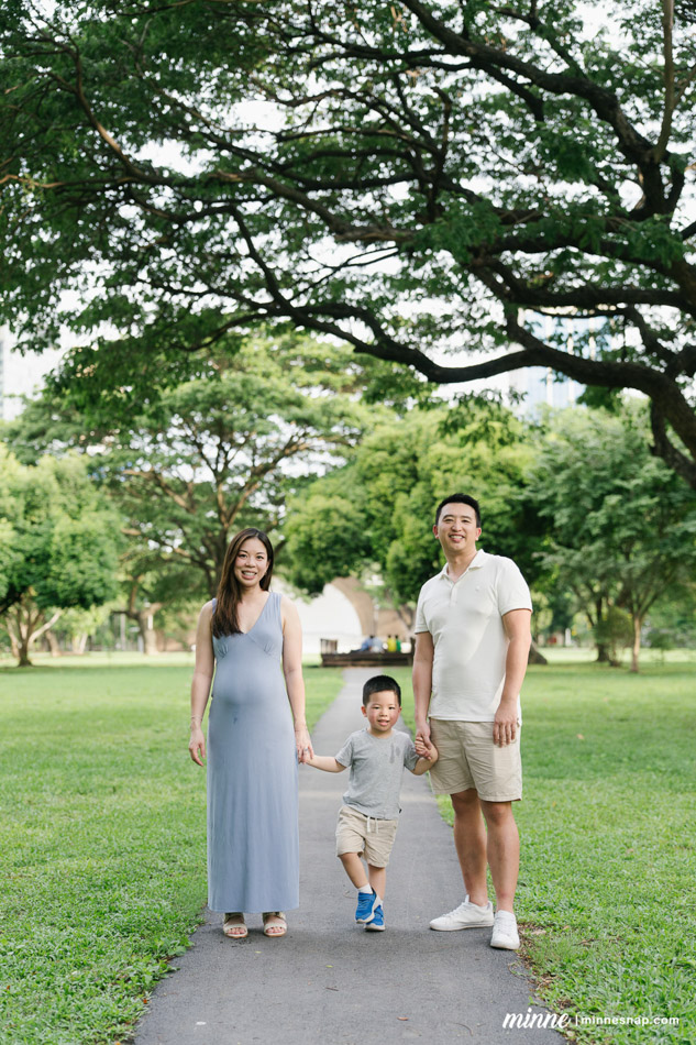 bangkok maternity pregnancy photoshoot lumpini park 2026 1