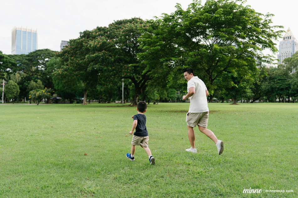 bangkok maternity pregnancy photoshoot lumpini park 2026 28