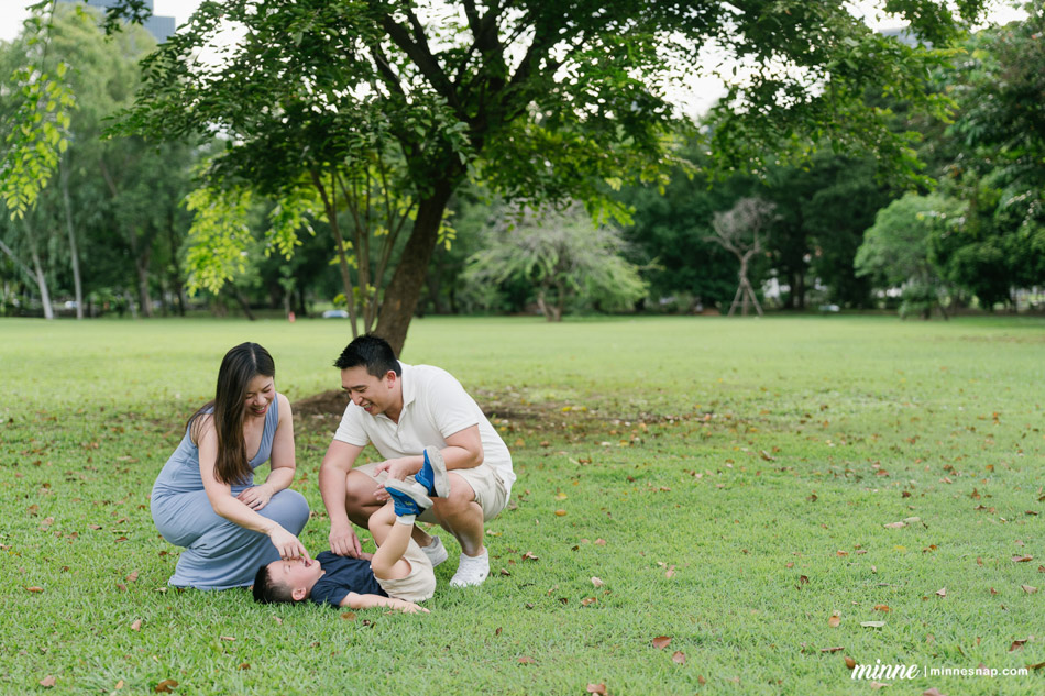 bangkok maternity pregnancy photoshoot lumpini park 2026 32