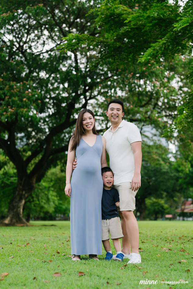 bangkok maternity pregnancy photoshoot lumpini park 2026 35