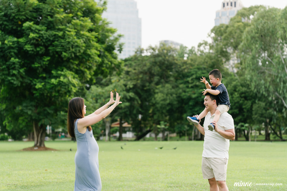 bangkok maternity pregnancy photoshoot lumpini park 2026 62