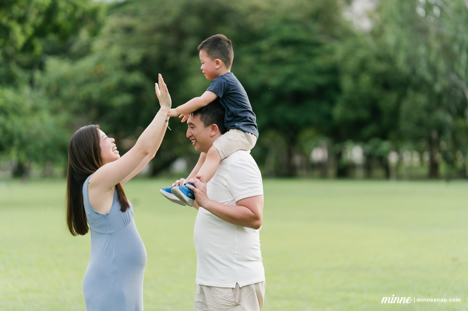 bangkok maternity pregnancy photoshoot lumpini park 2026 65