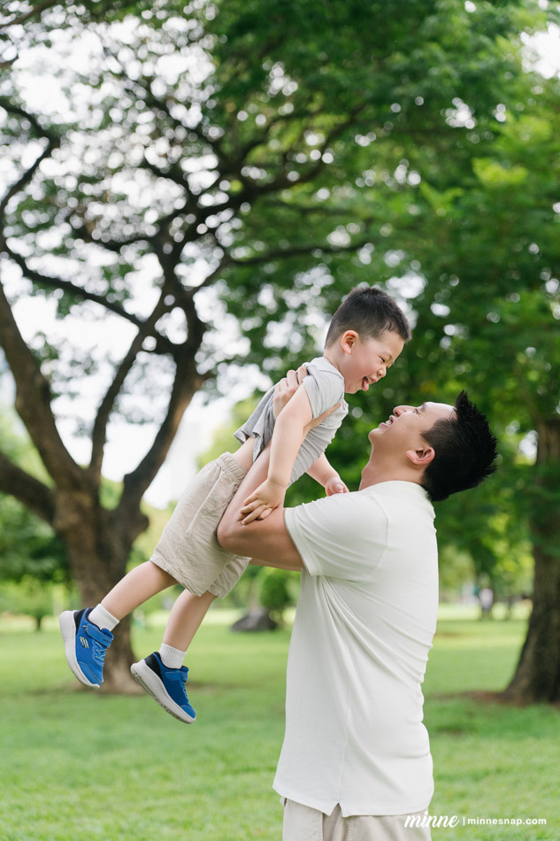 bangkok maternity pregnancy photoshoot lumpini park 2026 8
