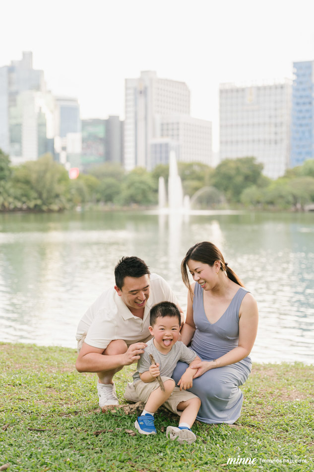 bangkok maternity pregnancy photoshoot lumpini park 2026 82